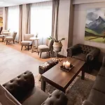 Hotel Arietes Marmont