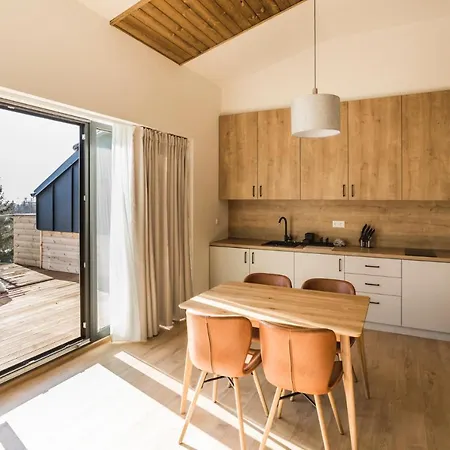 Arietes Marmont 酒店 4*