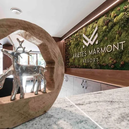 Hotel Arietes Marmont 4*