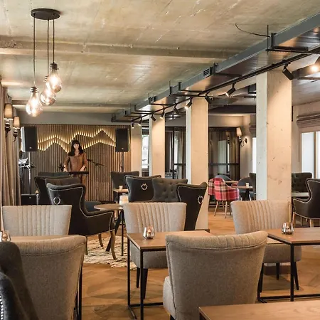 Arietes Marmont Hotel 4*