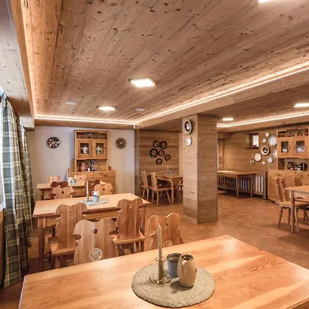 Hotel Arietes Marmont