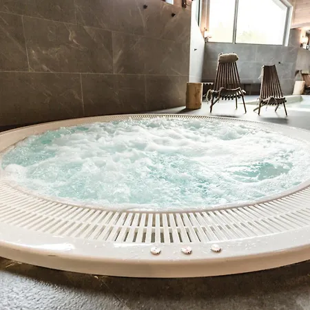 Arietes Marmont Hotel