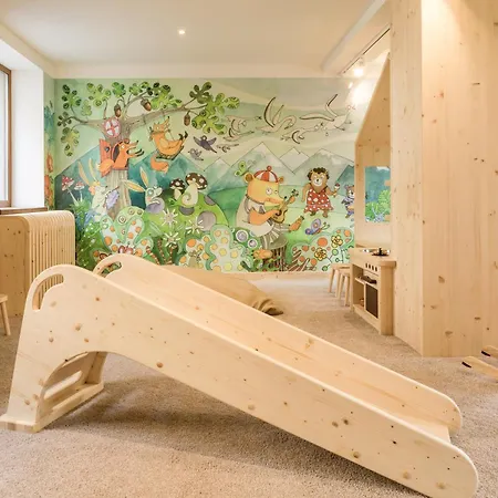 酒店 Arietes Marmont