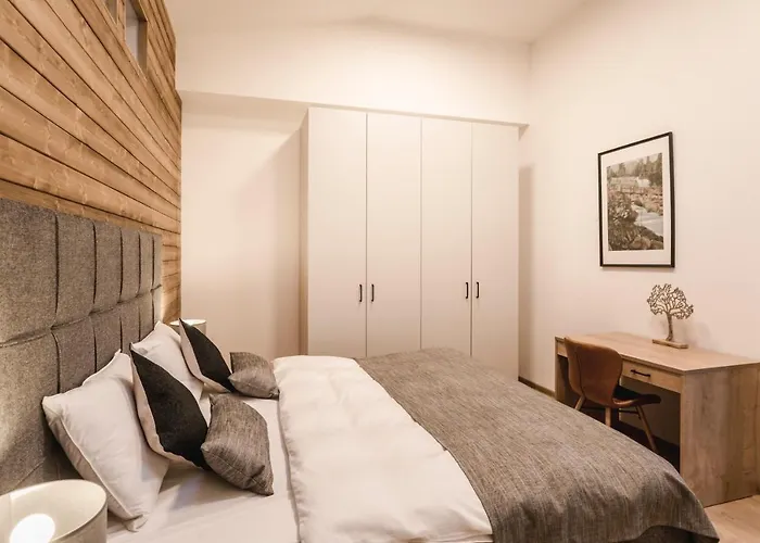 Otel Arietes Marmont