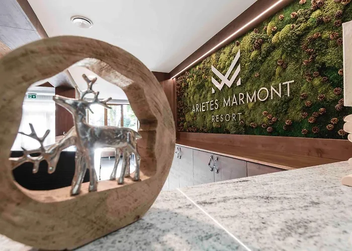 Otel Arietes Marmont 4*